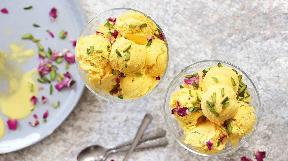 بستنی سنتی مخصوص