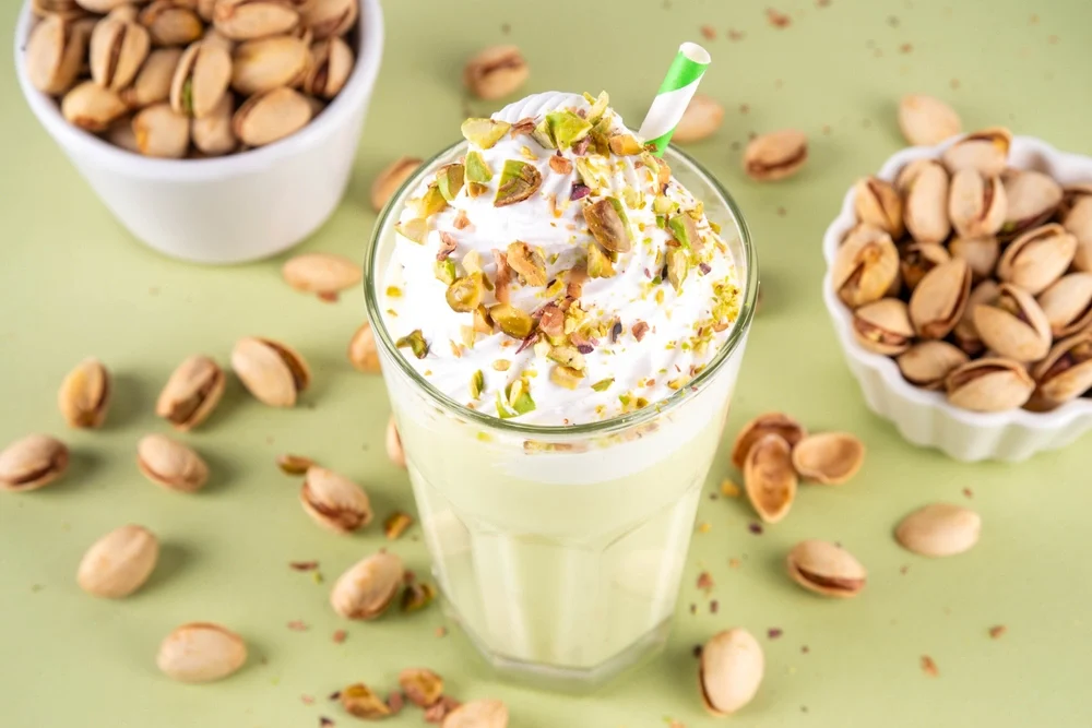 شیک وانیل پسته
